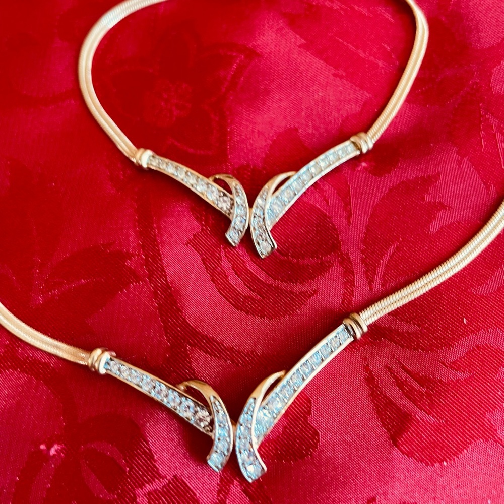 Authentic Signed Nina Ricci Gold Tone Crystal Necklace & Bracelet Set